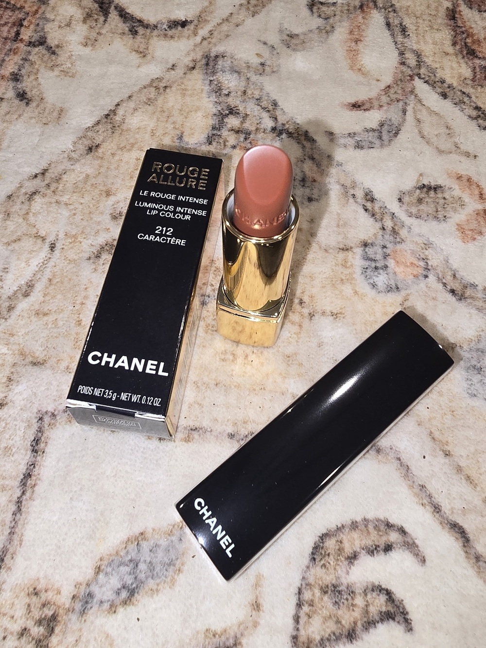 CHANEL Rouge Allure Lipstick 212 Caractère